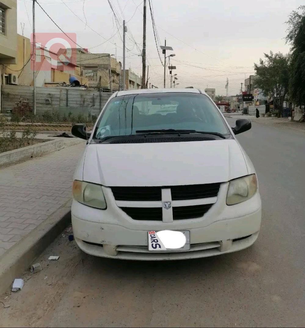 دودج كارافان